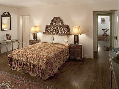 Montecito estate rental - Upstairs Guest Bedroom