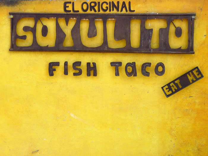 el original fish taco sayulita